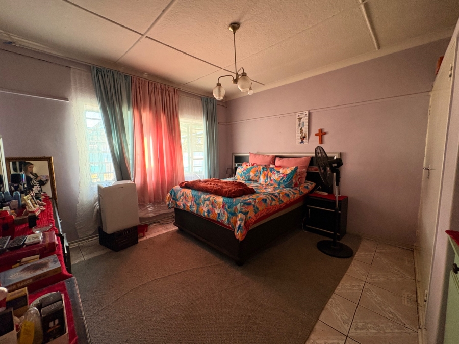 5 Bedroom Property for Sale in Stilfontein Ext 3 North West